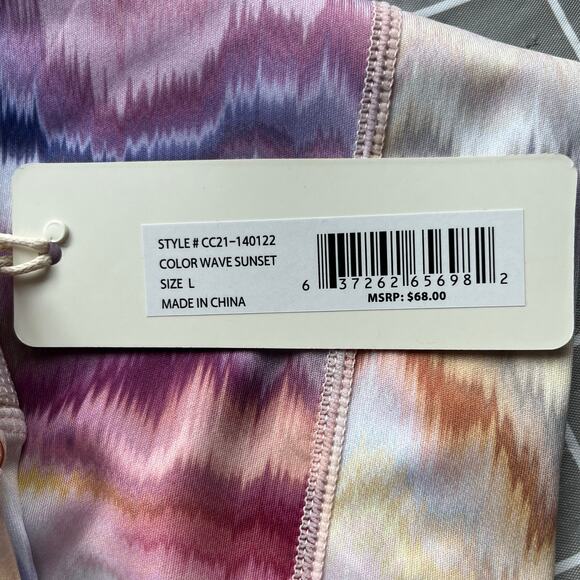 C&C California Wave Sunset Multi High Waist Pocket Crop Workout Leggings SM NWT - Picture 11 of 13